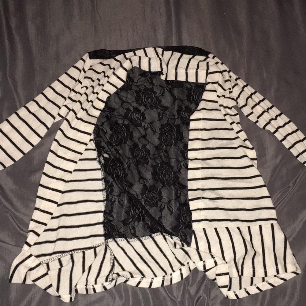 White and black striped cardigan with black lace